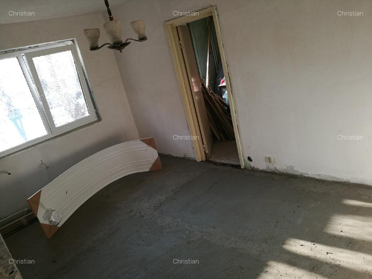 Apartament 2 camere, semidecomandat, 37m2 Casa de Cultura - 1