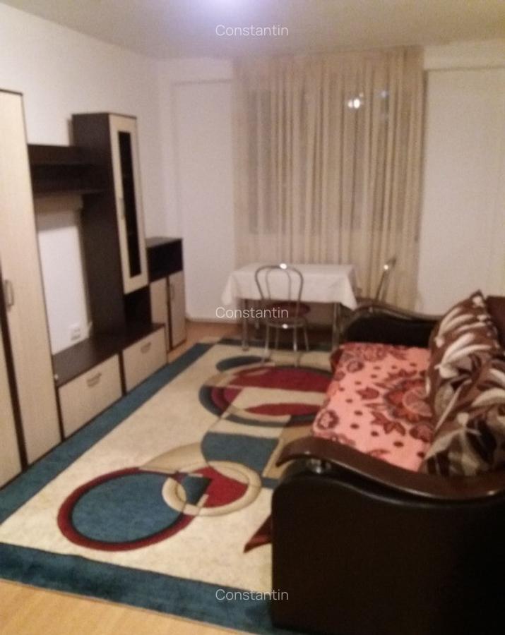 Camera de inchiriat/apartament cu 3 camere Grivitei - 6
