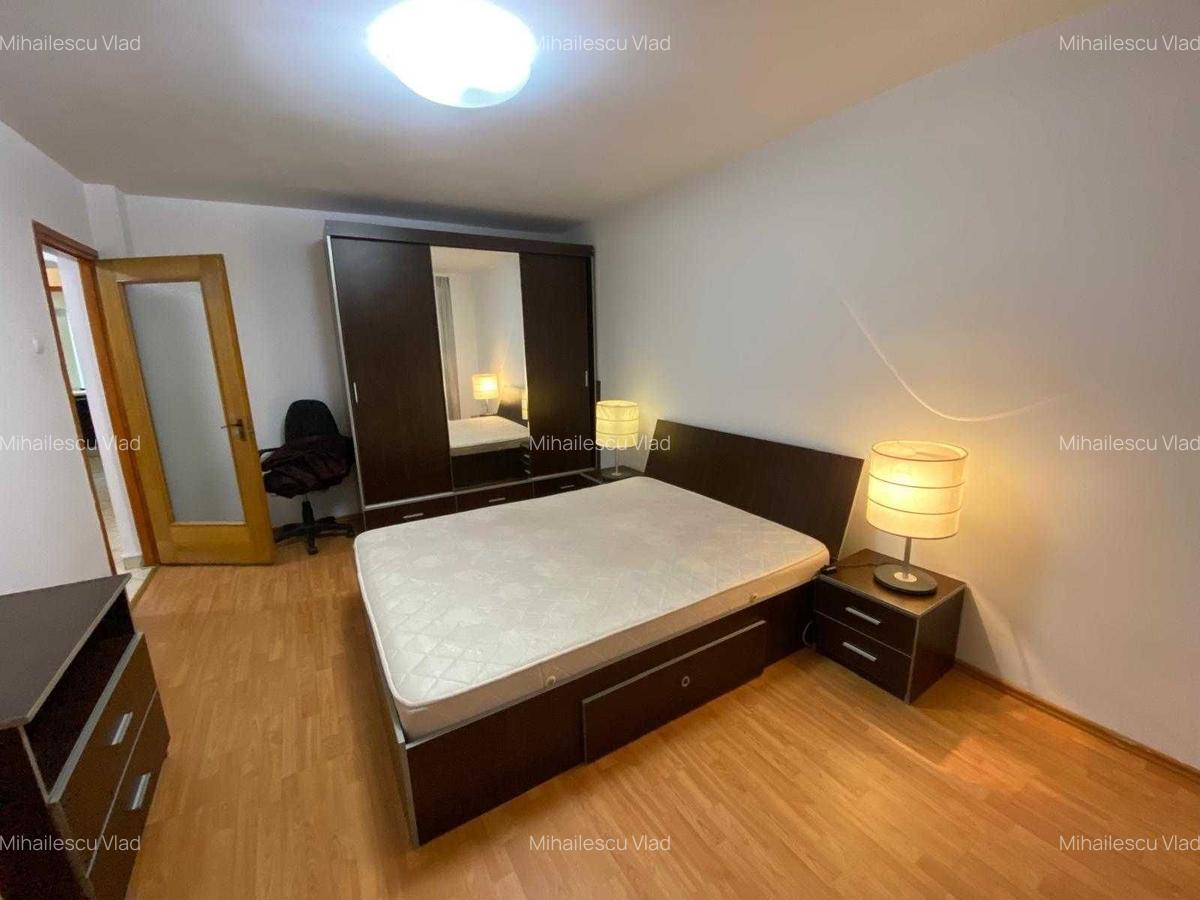 Apartament cu 2 camere decomandat în 13 Septembrie - 1