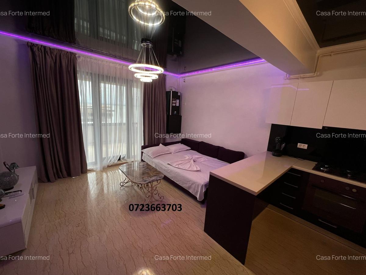 2 camere de inchiriat Building Ștefan Lake 450 euro/ luna - 1