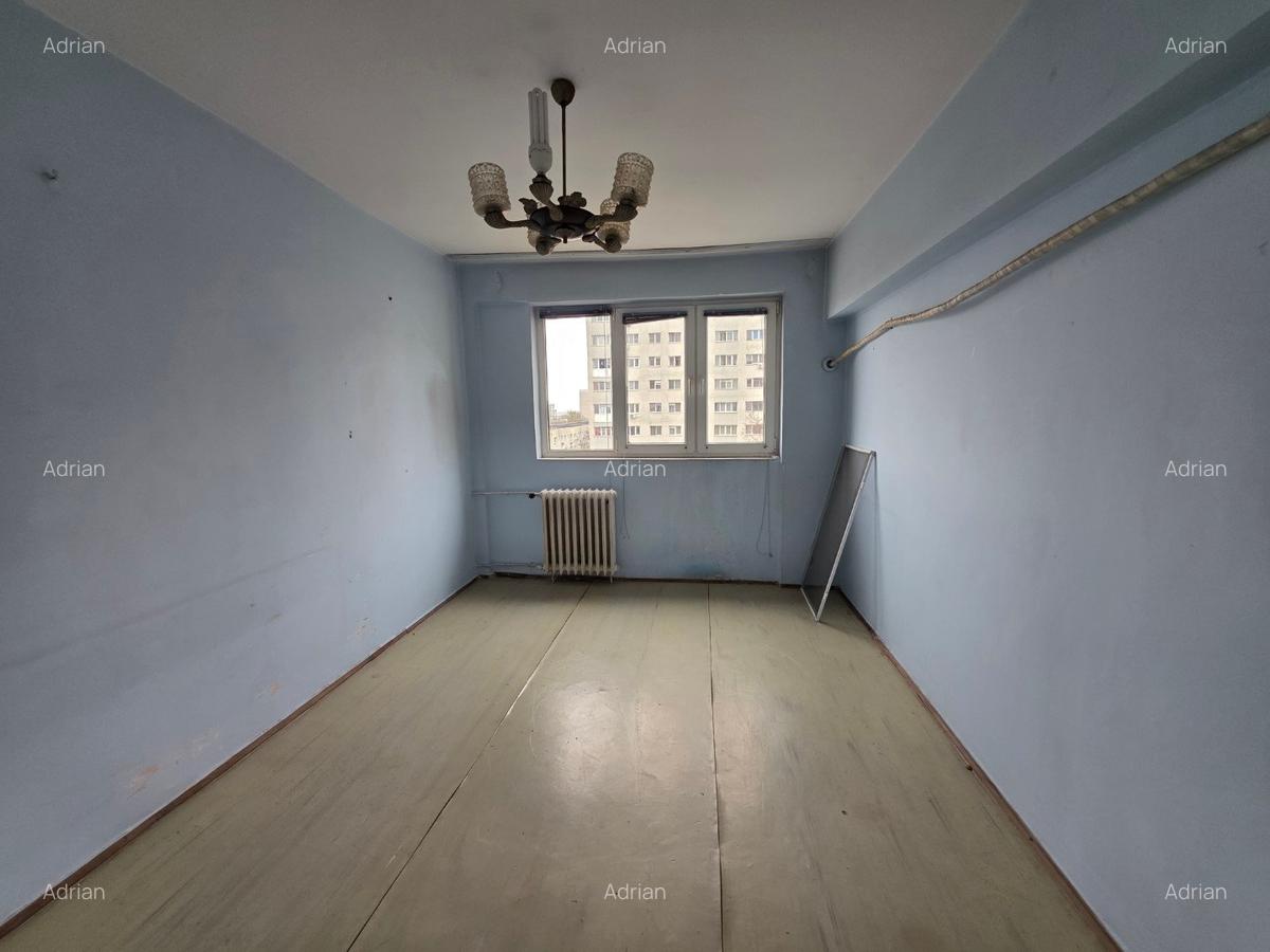 Jean Steriadi, 5 minute metrou 1 Decembrie 1918, bloc reabilitat, - 6