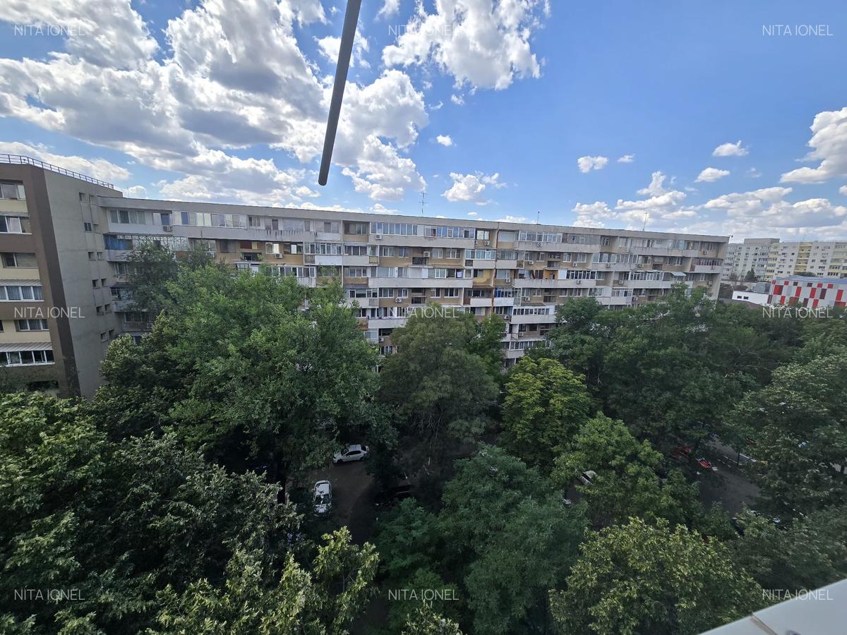 Apartament cu 2 camere semidecomandat în 1 Decembrie 1918 - 26