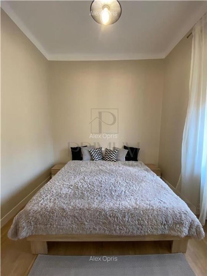 Apartament spatios - zona medicina /prefectura - compartimentare deosebita - 9