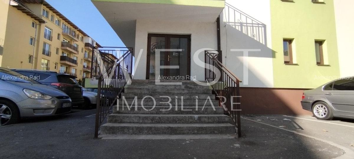 Spatiu Comercial de Inchiriat | 54mp  + 17 mp Terasa | 2 Locuri de Parcare | - 6