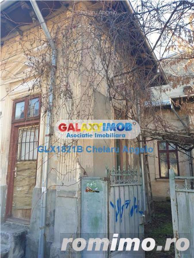 Unirii, Mitropolie, 2 vile interbelice, SU 290 mp, teren 300 mp - 1