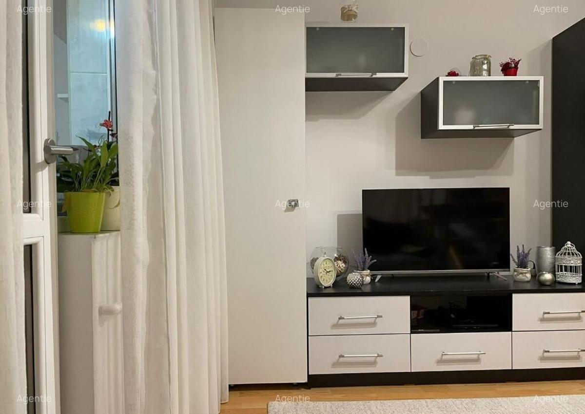 Apartament 2 camere,tip Duplex, Aparatori Patriei, la 5 minute de Metr - 1