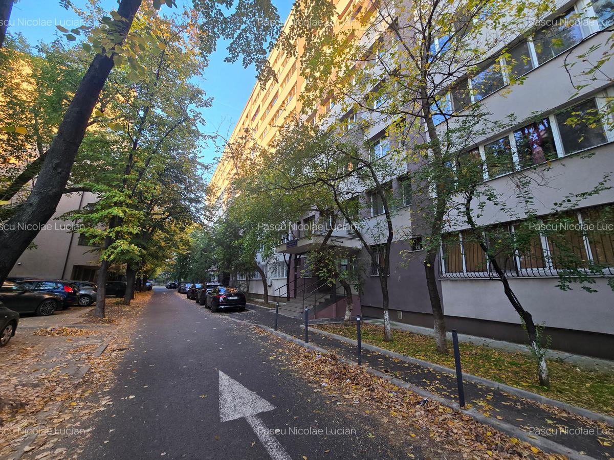 LUJERULUI, langa metrou, 3 camere, 72 mpu, etaj 6, bloc reabilitat - 18