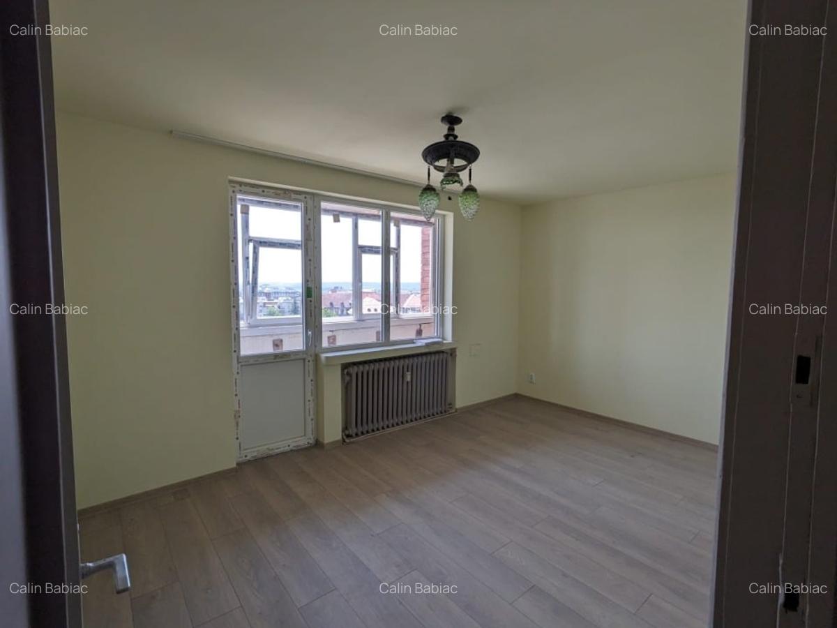 Apartament cu 3 camere semidecomandat în Central - 5