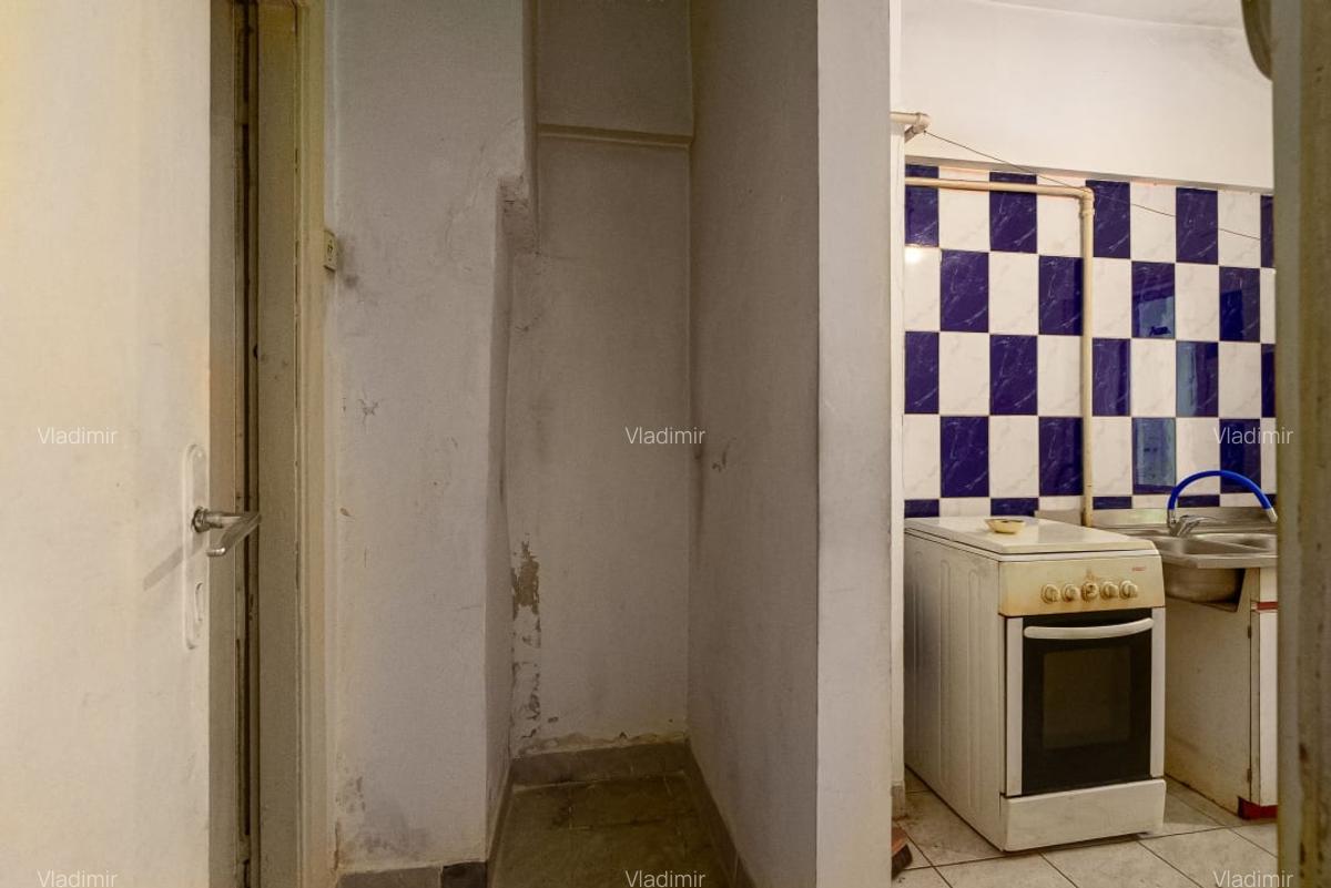 Stefan cel Mare, Grozovici, garsoniera spatioasa cu logie si boxa - 12