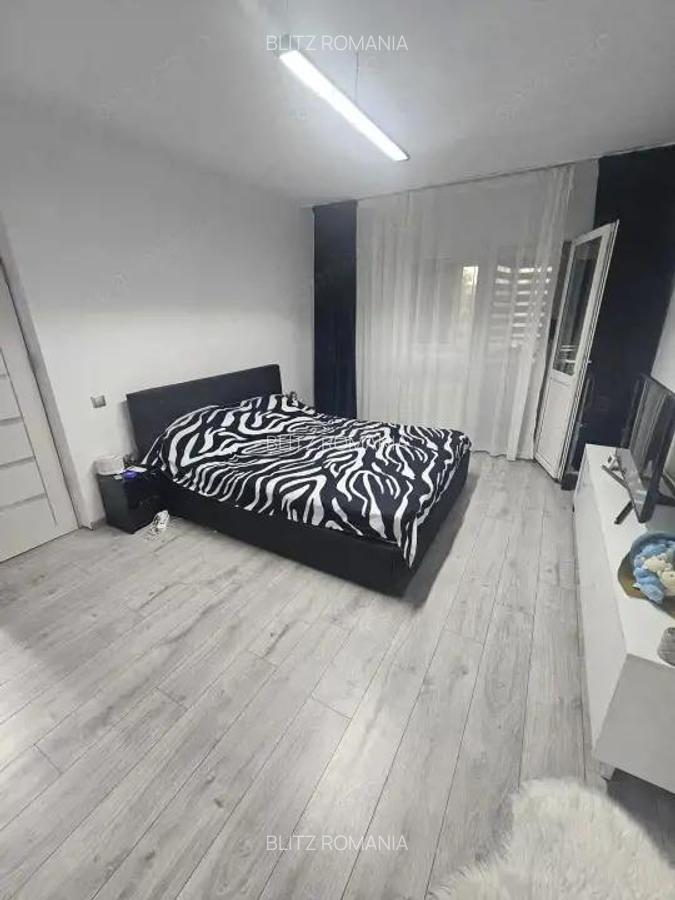Garsoniera decomandata 44 mp, zona Brazda lui Novac (Liceul Pedagogic) - 2