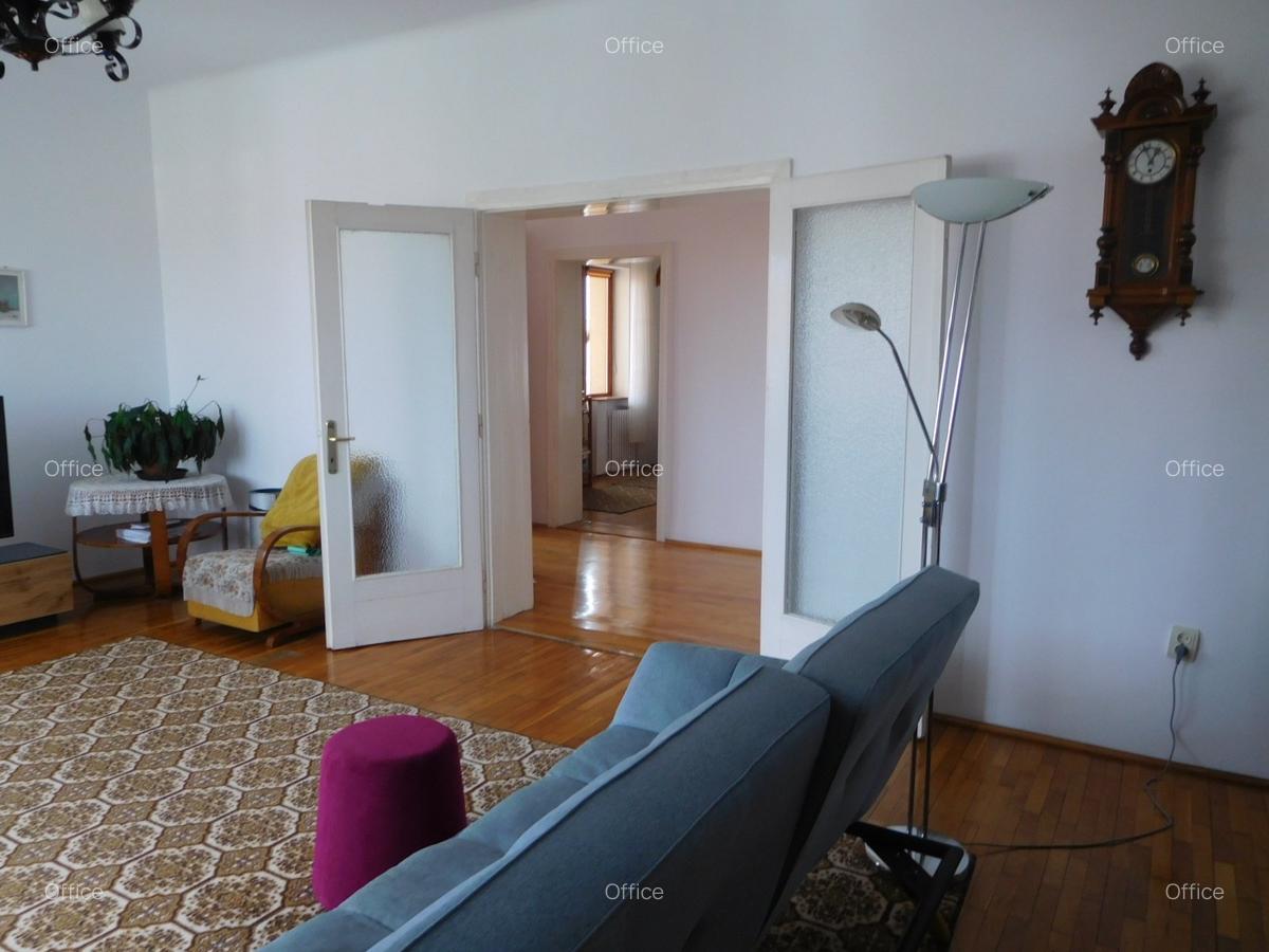 Casa+teren in cartierul Andrei Muresanu-oferta buna! - 8