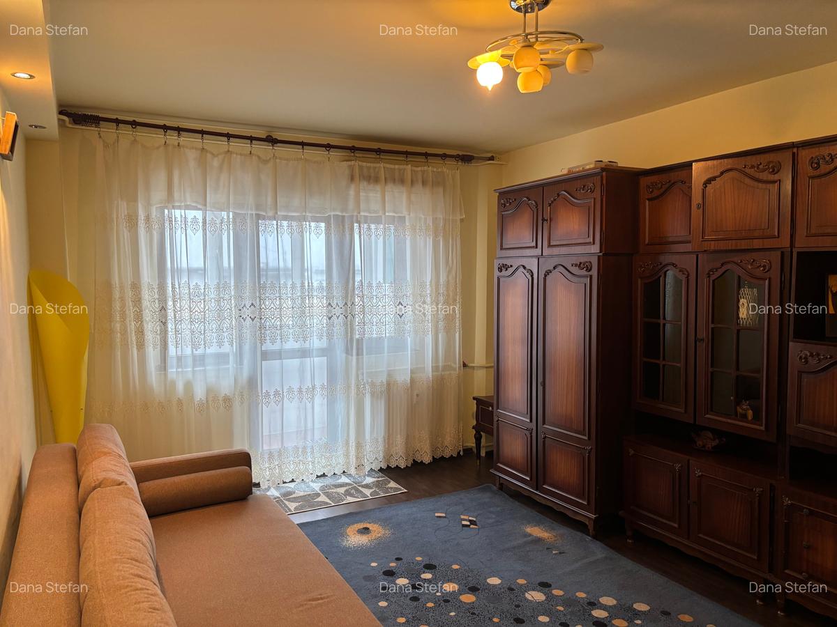 Apartament 4 camere parc Crangasi - 1