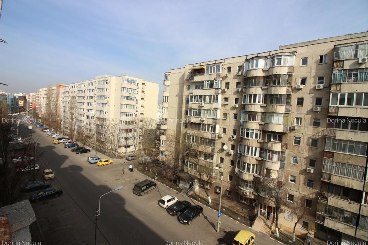 Mall Vitan - Foisorului, apartament 3 camere, 77 mp, decomandat, 2 bai, etaj 5/8 - 13