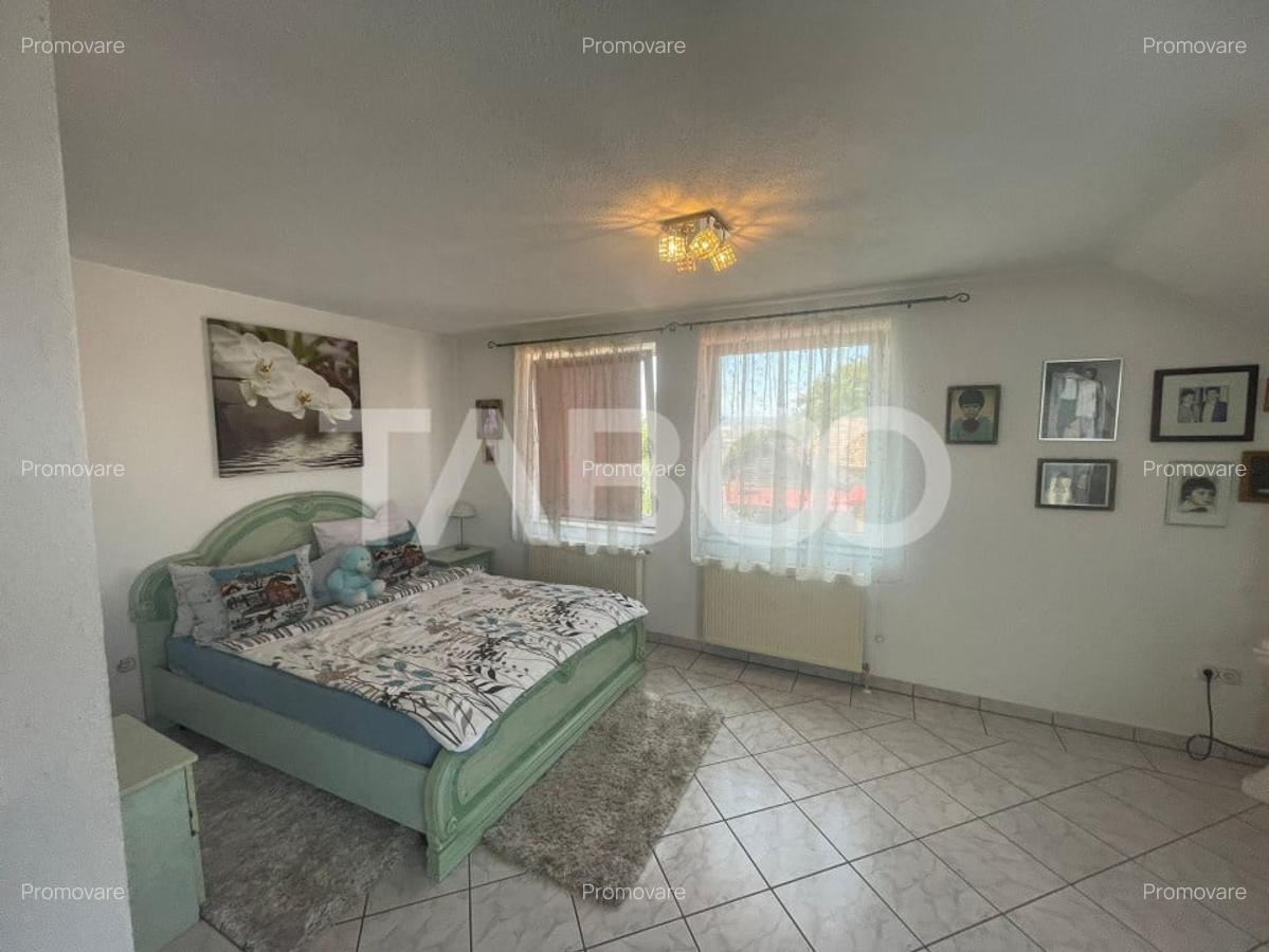Vila singur in curte 453 mp utili si curte 528 mp in Avrig - 30