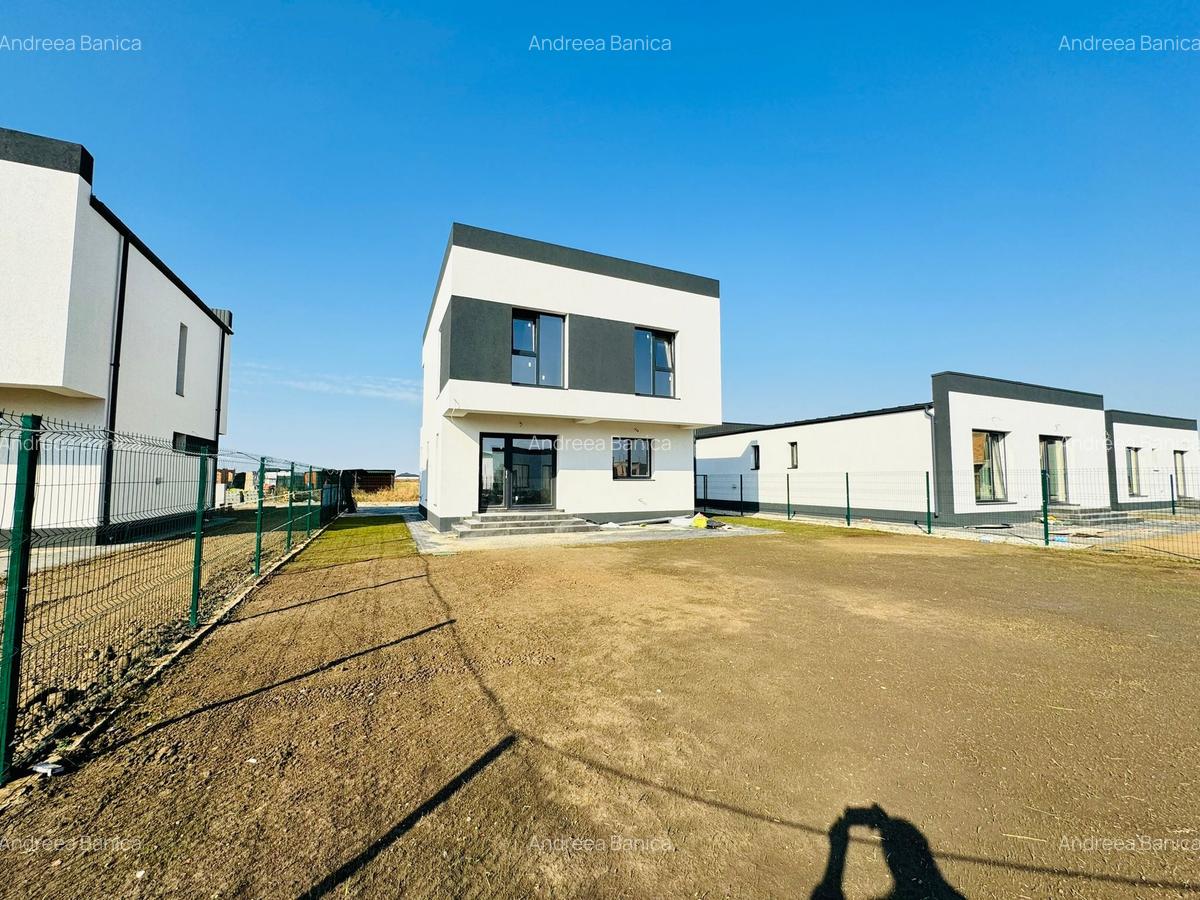 Vila Individuala  P+1E – 4 camere, 3 băi – teren 323 mp – 136.000 € + TVA - 9