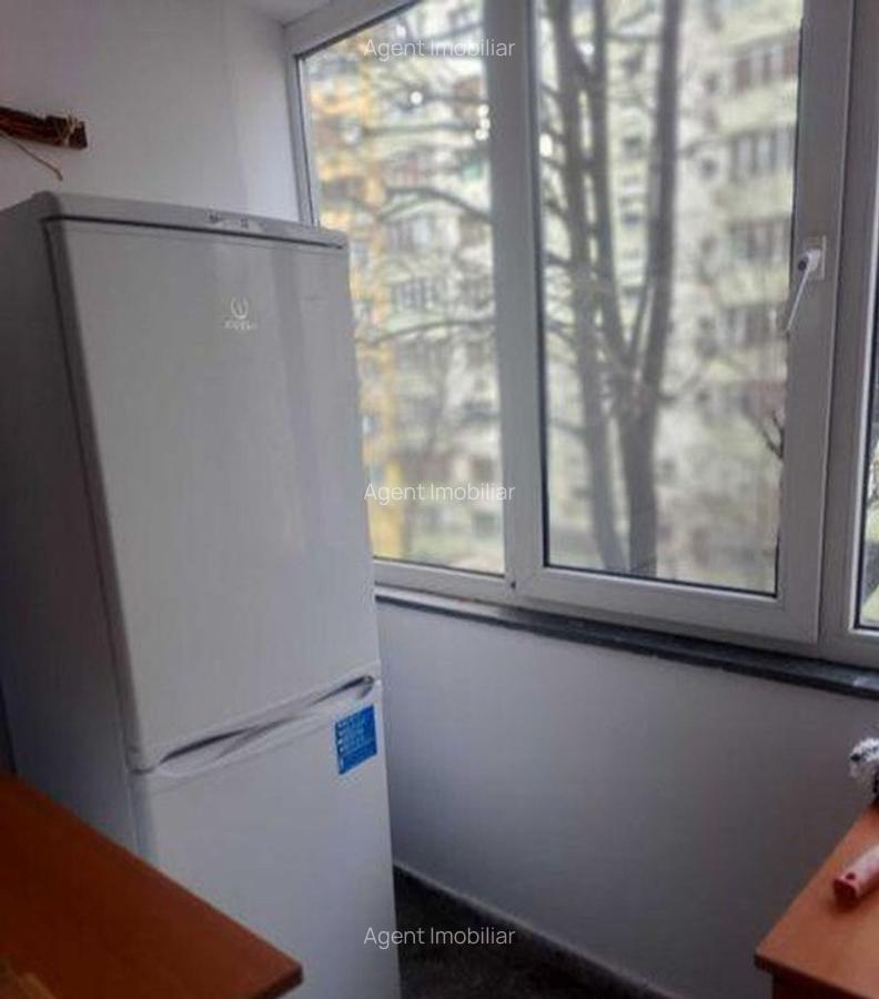 Vatra luminoasa muncii iancului etaj 4 - 7