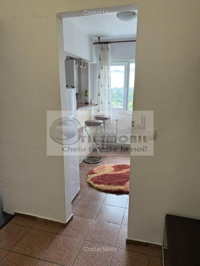Apartament cu 3 camere semidecomandat, mobilat în Central - 4