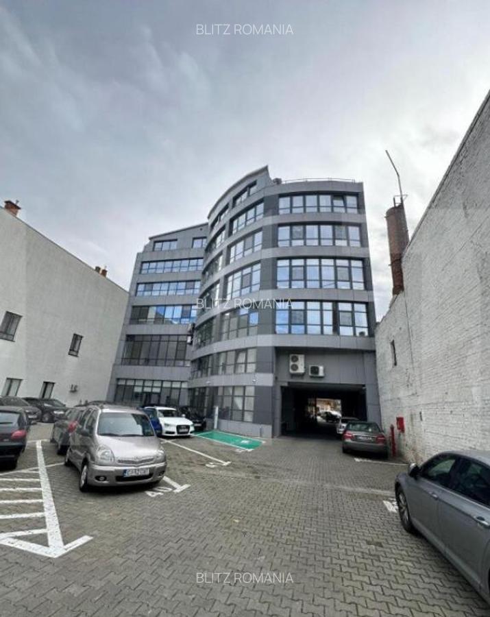 Spatiu birouri/comercial, 830 - 3000 mp, cladire de sticla, - 35