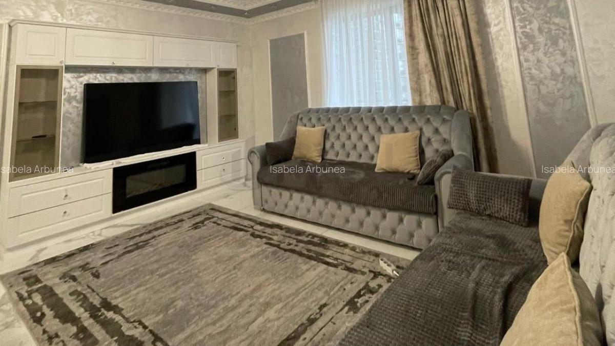 Apartament cu 3 camere decomandat în Splaiul Unirii - 2
