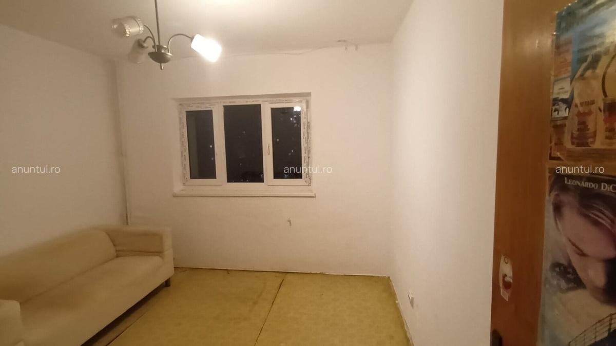 Titan, apartament 2 camere 1 Decembrie, 2 balcoane, an 1980 - 13