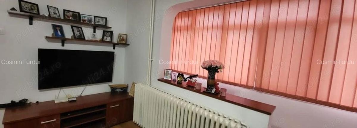 De inchiriat apartament cu 3 camere , Berceni Covasna sector4 - 4