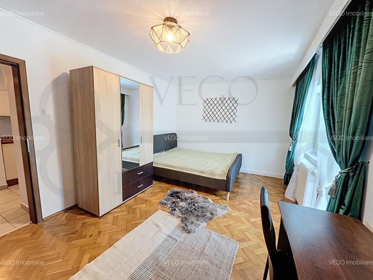 De inchiriat apartament 3 camere, decomandat, zona Nicolae Titulescu - 5