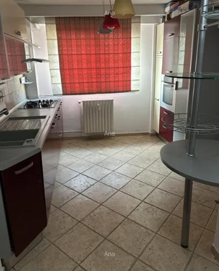 Bucur Obor metrou Parc,bloc reabilitat,decomandat,se vinde mobilat - 6