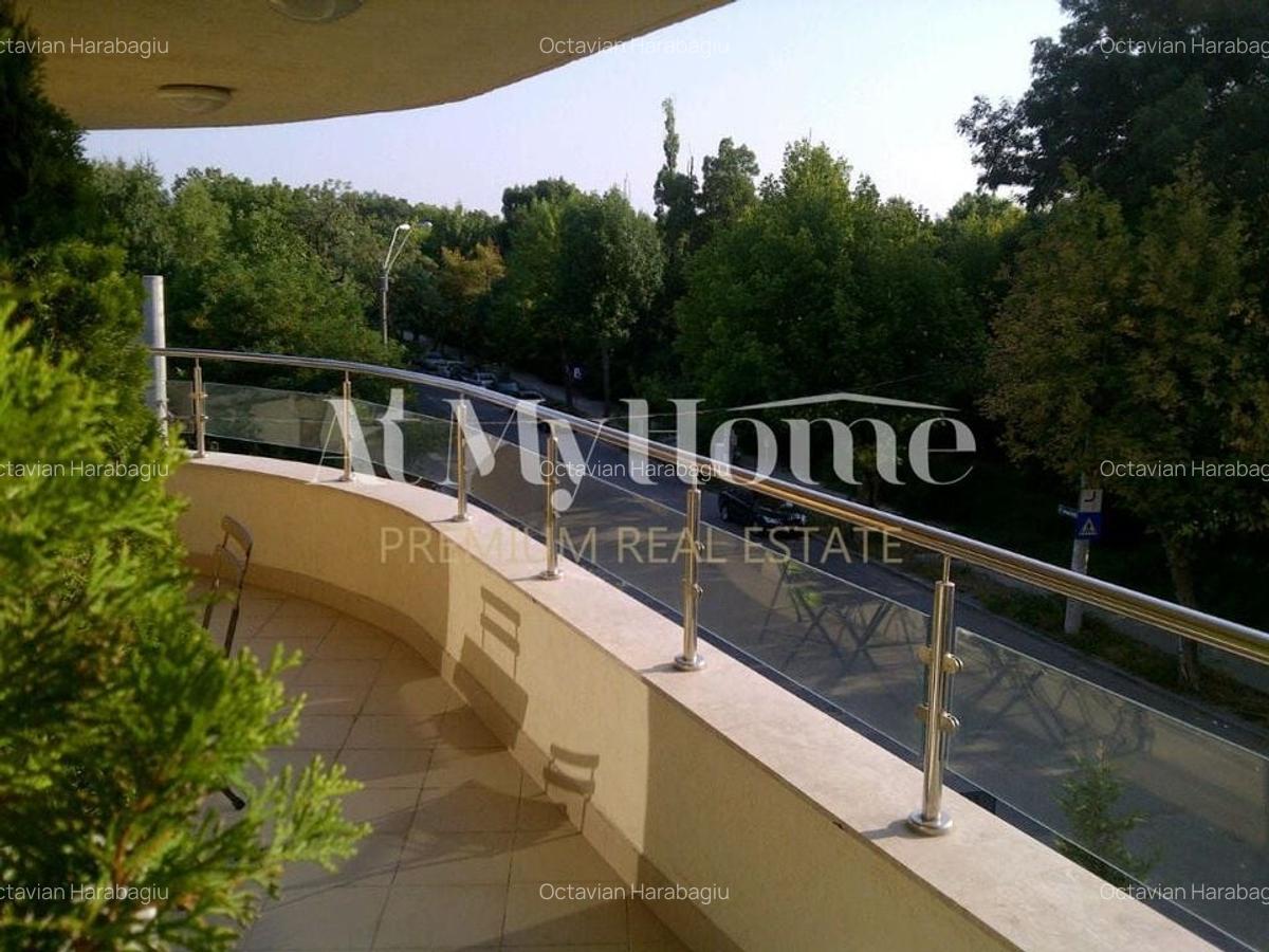 Superb apartament cu 5 camere, PRIMA LINIE, Vedere Parc, mobialt LUX, parcare - 3