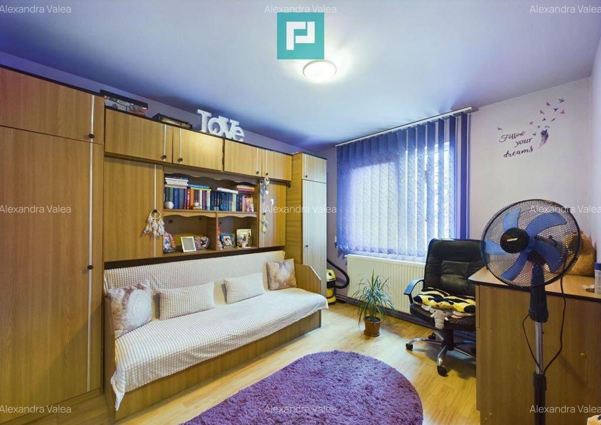 Apartament 3 Camere in Vlaicu, la Z-uri - 1