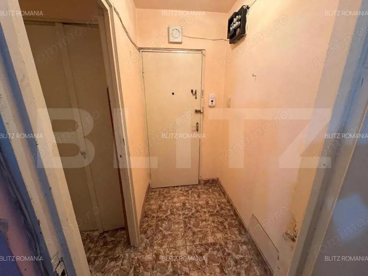 Apartament cu 2 camere, 37 mp, cu balcon ?i centrala - 2