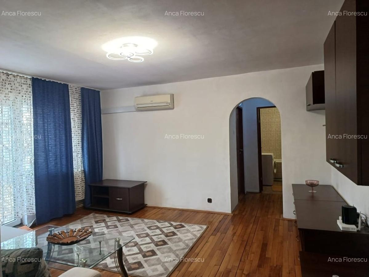 Chirie apatament 2 camere central - 2