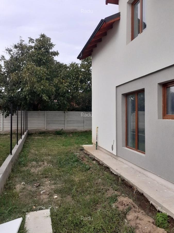 Casă cu 3 camere în Strejnicu - 5