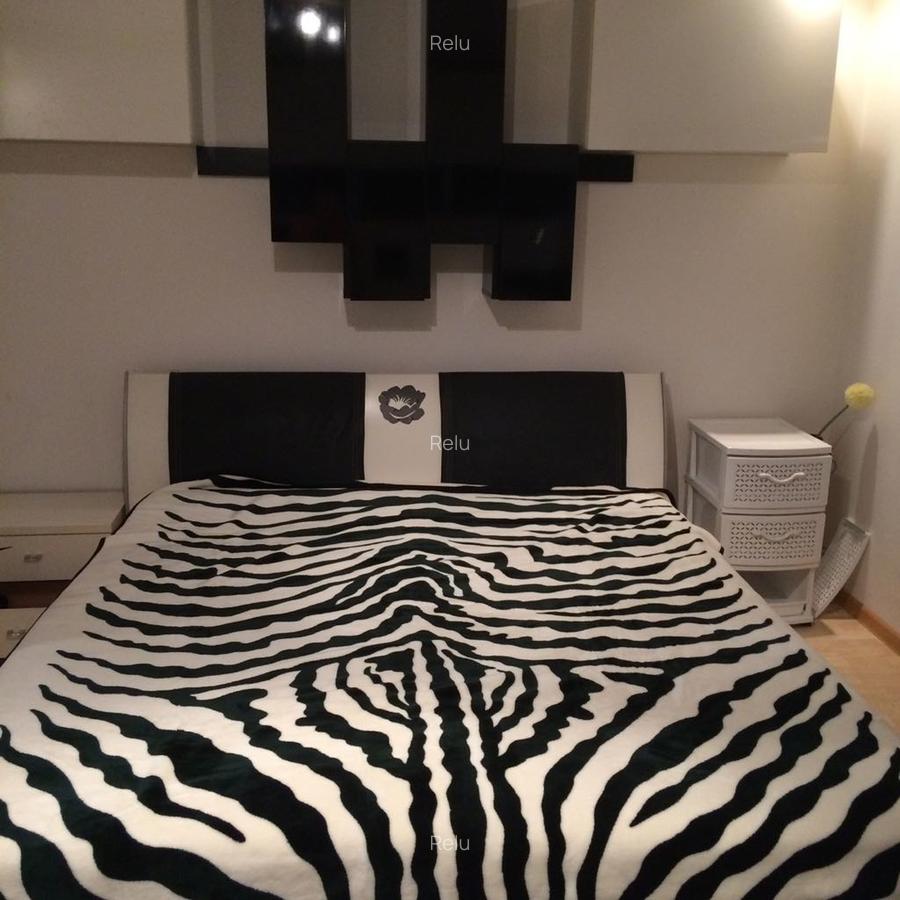 Titan ,Metrou,Parc,bl.1980,parter/13,Amenajata,mobilata utilata,Libera - 3