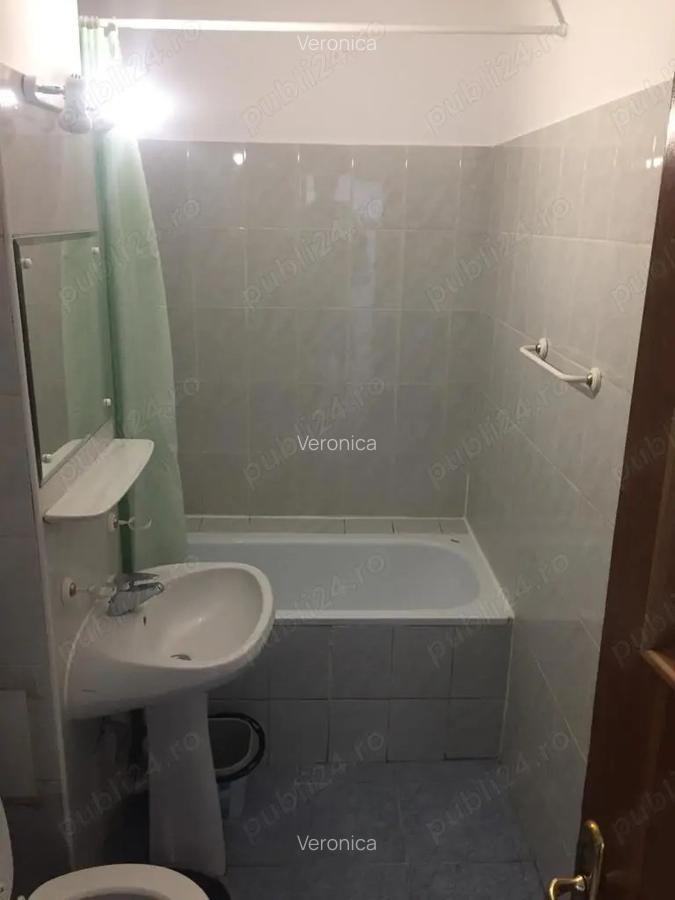 Inchiriere apartament 3 camere decomandat, bucatarie mobilata, Nerva Traian - 3