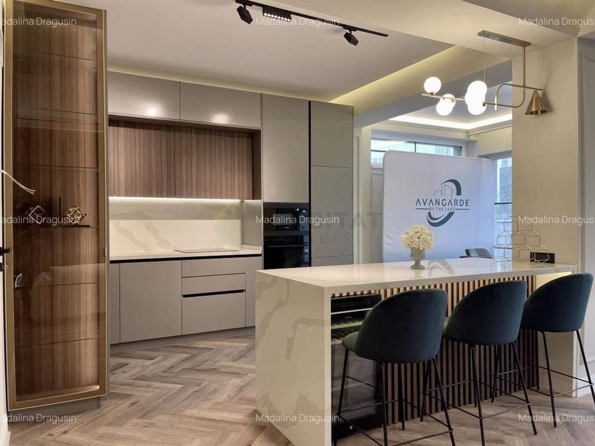 Vila 5 camere / Avangarde by the Lake - 4