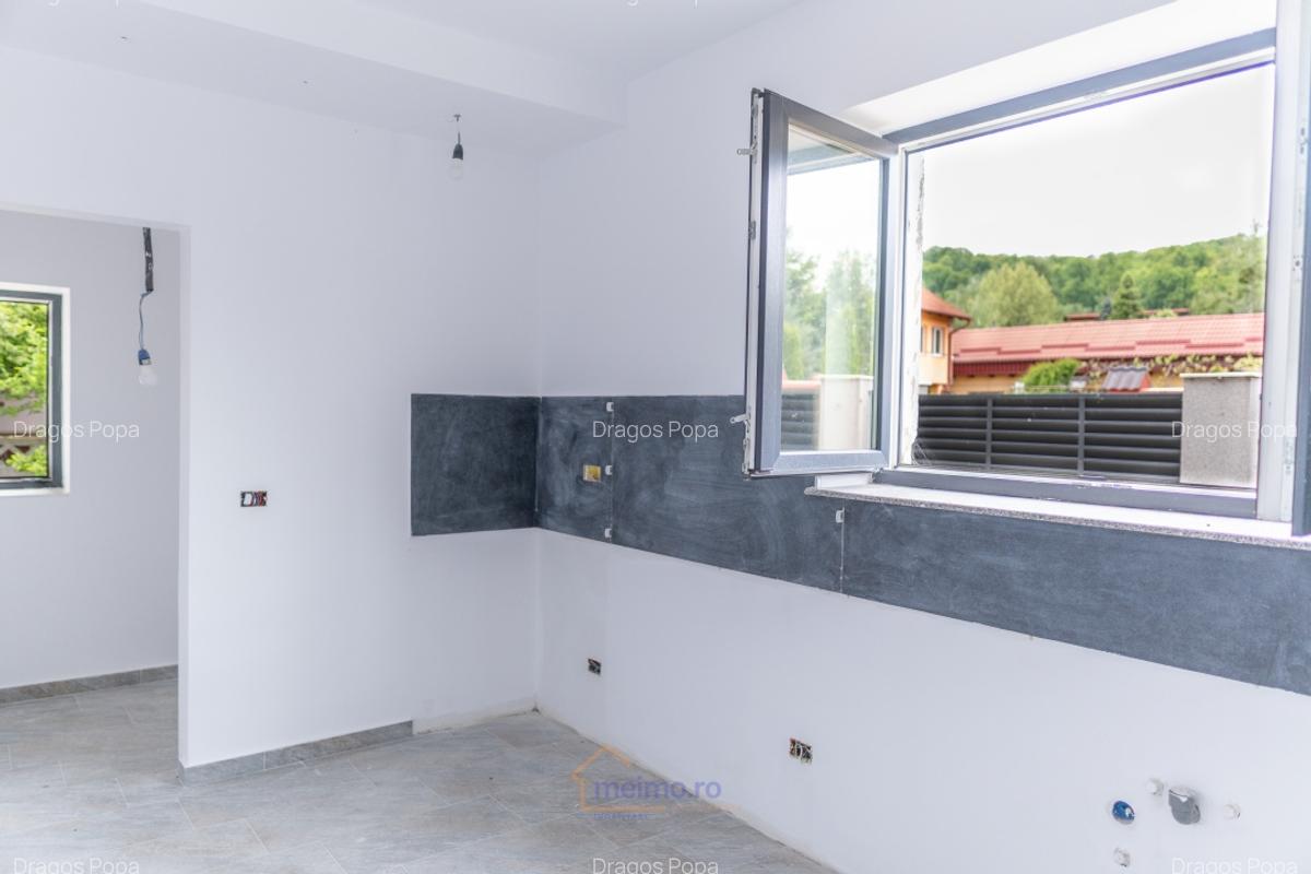 Casa solida, 4 camere, 752 mp teren - Darmanesti, zona centrala si linistita - 14