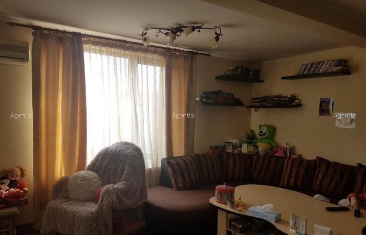 Inchiriere Vila P+1+M in Jilava - 2