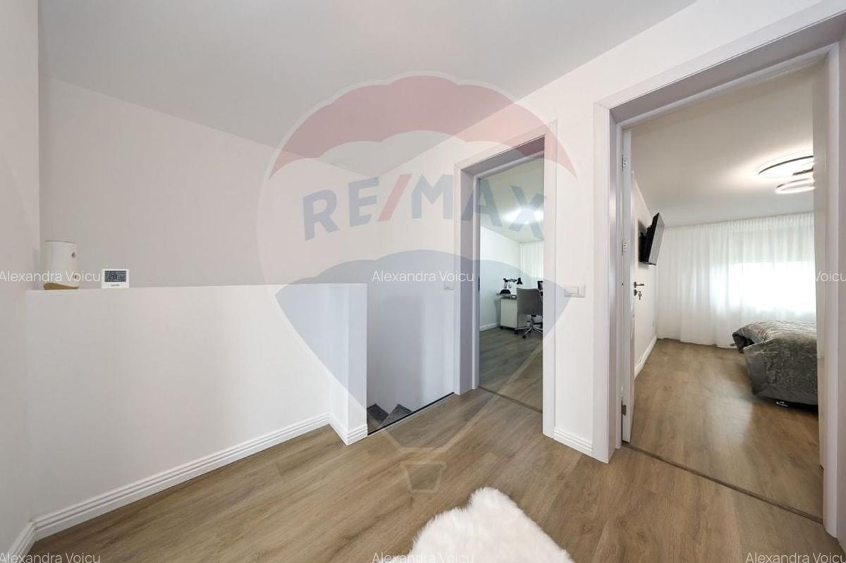 Casa / Vila curte proprie 250 mp, stil Duplex - 10