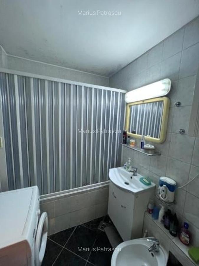 Apartament 3 Camere Basarabiei cu garaj - 9