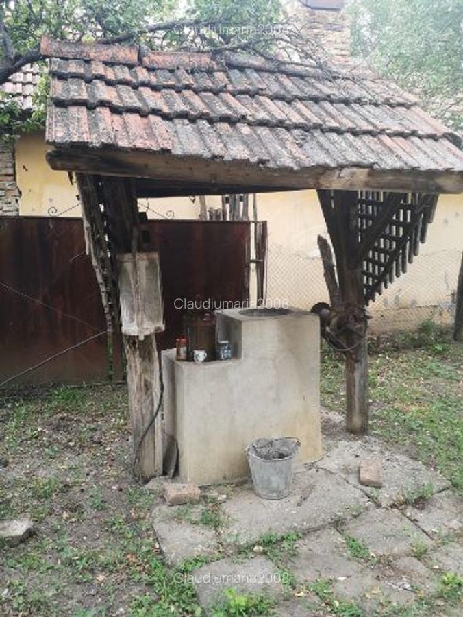 Vând casă în Bistret preț 10.000 € negociabil - 4