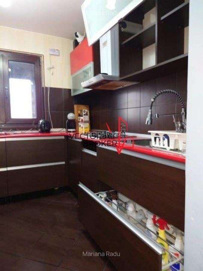 3 camere , 70mp, 2 bai, bl.1981, renovat, mobilat, Basarabia Chisinau - 12