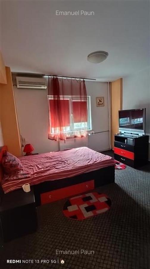 Apartament cu 3 camere decomandat, mobilat în Ultracentral - 1