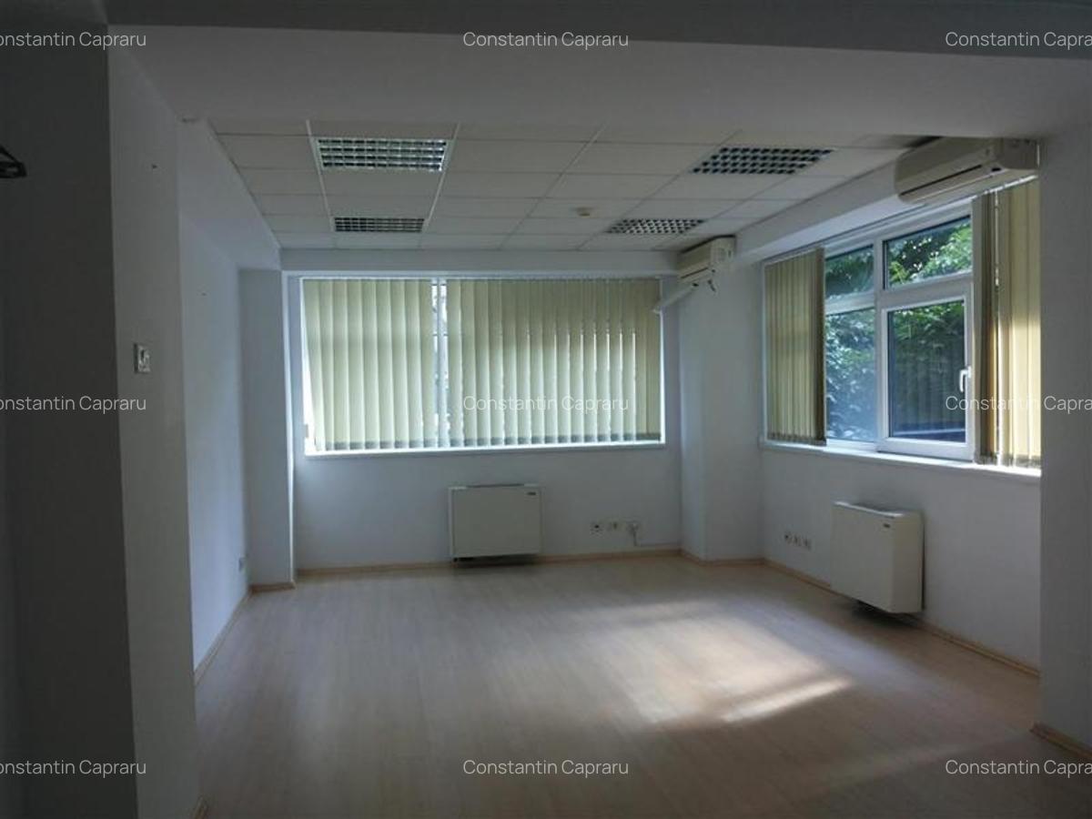 Vanzare spatii birouri - 230 mpc - pret/etaj, parcare inclusa - 12