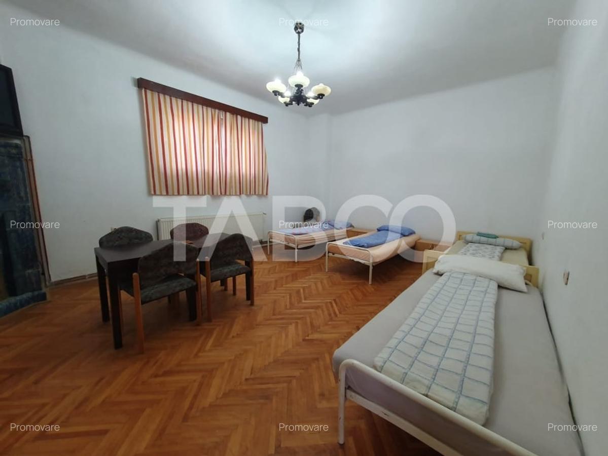 Casa de inchiriat zona Centrala 6 camere se inchiriaza si la muncitori - 4