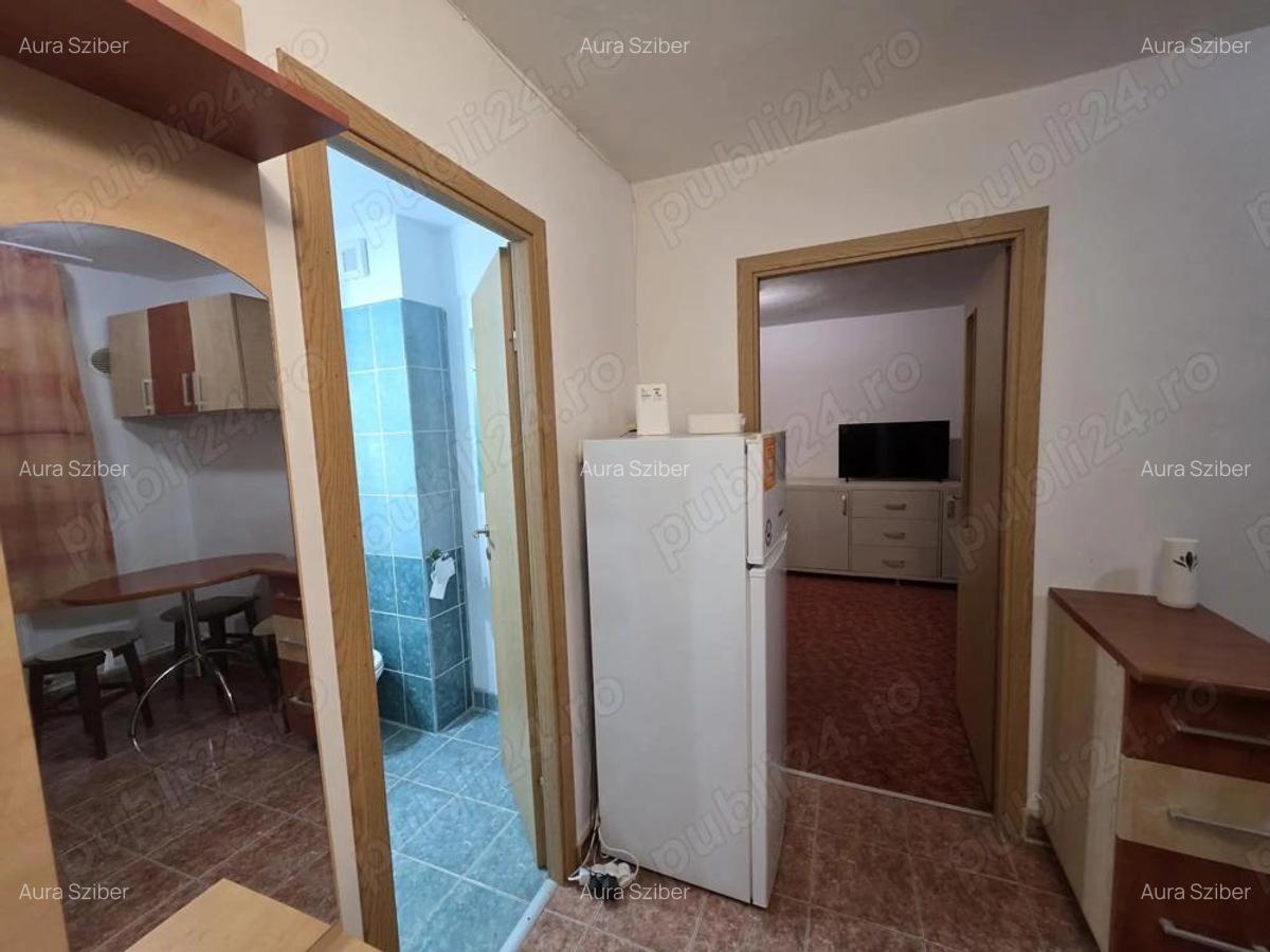 Garsoniera moderna de inchiriat, Deva zona Pia?a Centrala - 7