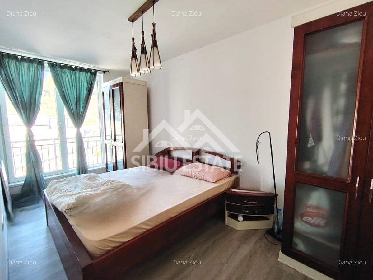 Casa la pret de apatrament 4 camere 2 bai - 10 Casa la pret de apatrament 4 camere 2 bai - 10