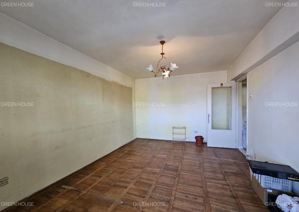 Apartament 2 camere, 2 balcoane + terasa,decomandat, Bv Decebal - 9 Apartament 2 camere, 2 balcoane + terasa,decomandat, Bv Decebal - 9