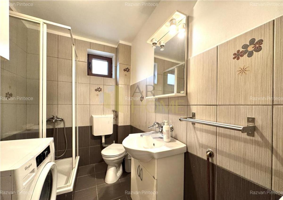 Ansamblu 2 case, 6 camere, garaj, Marasesti Ploiesti - 16 Ansamblu 2 case, 6 camere, garaj, Marasesti Ploiesti - 16