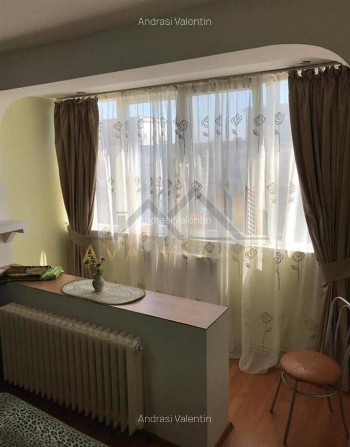 Apartament 2 camere, decomandat, centrala - Zona Spitalul Judetean - 3