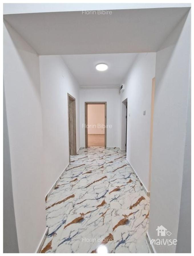 COMISION ZERO!!! Apartament 2,5 camere de vanzare, str Avram Iancu- Blumana - 9